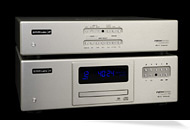 Dělený přehrávač EMM Labs z CD/SACD transportu TSD1 a stereofonního D/A převodníku DAC2 